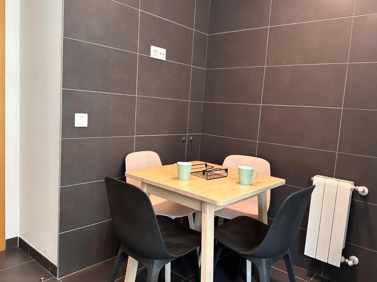 Vaibar Apartaments En El Centro De Vigo Entorno Plaza De Compostela Exterior photo